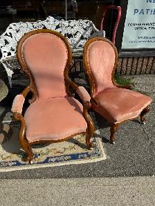 Pair Victorian walnut parlour chairs - Photo 9