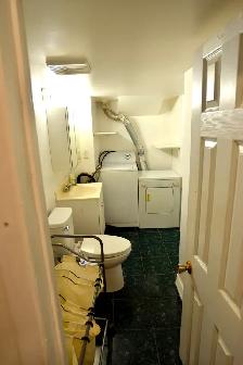 Basement for Rent - Photo 4