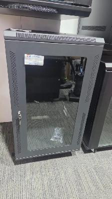 Wall Mount Cabinet 18U x 24″ Depth, 18U 600MM With Wheels