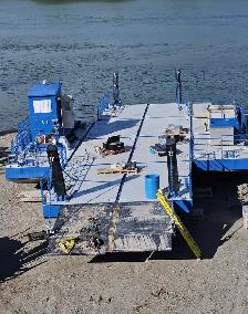 Buy Your WARFAB Barges - Photo 2
