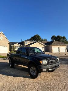 2004 Toyota Tacoma V6 4x4 - Photo 2