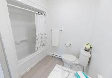 ROCKY HILL/ BEAUTIFUL 3BD WITH IN-SUITE LAUNDRY - NOV -$1895.00 - Photo 12