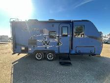 2018 Winnebago Micro Minnie 2106DS, MURPHY BED, REAR BATH - Photo 19