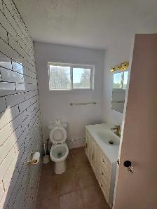 Bentley House Rental - Photo 6