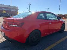 2010 Kia Forte SX 2-Door - Photo 5