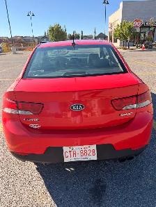 2010 Kia Forte SX 2-Door - Photo 6