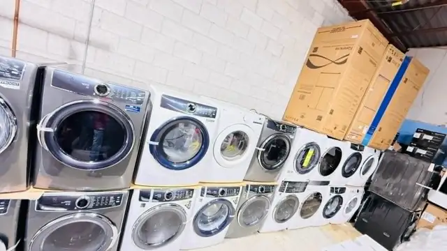 GE unitized spacemaker 4.5 cu.ft washer and 5.9