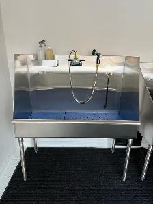 stainless steel dog grooming tubs. all sizes available - Photo 2