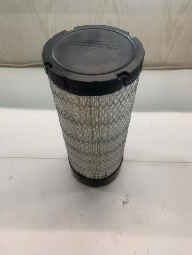 Primary radial-seal engine air filter designed for the OptiAir