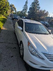 2011 Hyundai Sonata – Runs( Mechanic's Special)