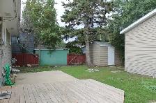 East side, 5 bedroom, illegal suit, 26x26 garage - Photo 3