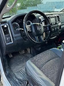 2014 Dodge Ram 2500HD SLT 6.4L Hemi 4x4 Crew Cab 8.1ft Box - Photo 4