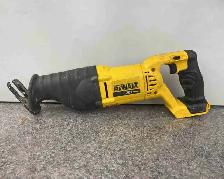 Dewalt DCS381 20V Sawzall