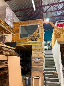 NE Retail/ Warehouse Bay Close to Airport Major Traffic Routes - Photo 4
