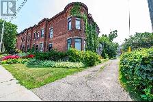5 Bedroom House for Rent
