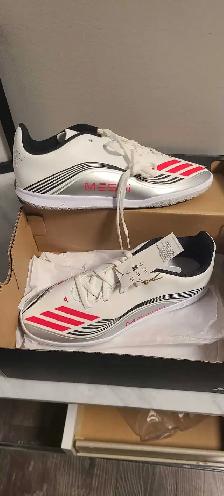Adidas Messi Futsal Shoes youth size 6