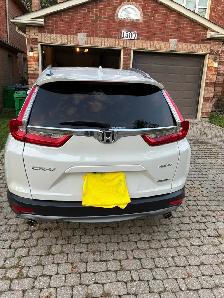 2018 Honda CR-V Touring – Milky White – 110,000 km – Excellent C - Photo 3
