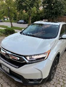 2018 Honda CR-V Touring – Milky White – 110,000 km – Excellent C - Photo 5