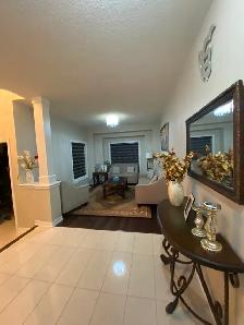 5 BEDROOM HOUSE FOR RENT NOV 1(GOREWAY/COUNTRYSIDE) IN BRAMPTON - Photo 2