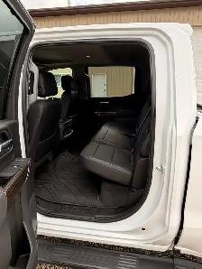 2021 Chevrolet Silverado 1500 RST Crew Cab- Fully load - Photo 4