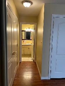Spacious 2 bedroom unit with washer patio with roof for Oct 1st - Photo 4