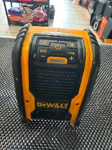 Dewalt Bluetooth Jobsite Speaker