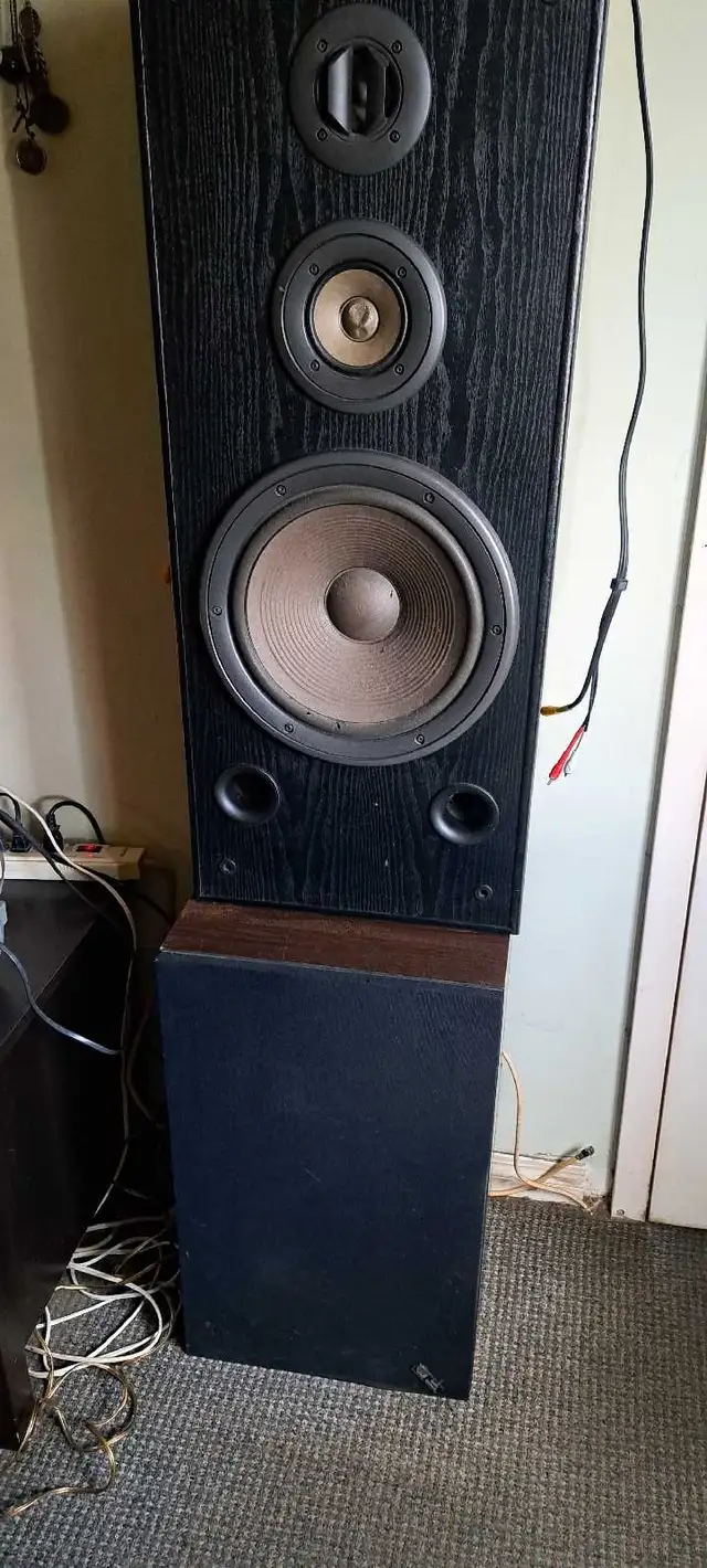 speakers for sale
