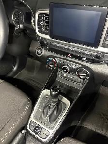FRESH SAFETY - 2022 Hyundai Venue - 61km - $19,500 - Photo 6