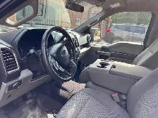 2016 Ford F-150. XLT 4X4 Crew cab V8 5 liter 5ft bed - Photo 5