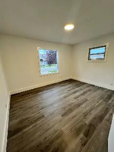 GREAT DEAL! UTILITIES INCLUDED! - Photo 6