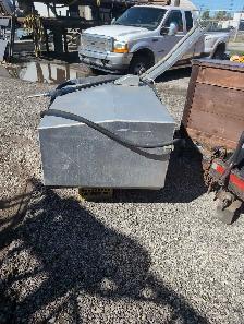 slip tank fuel - Photo 2