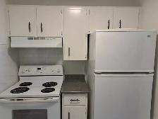 Beautiful West End 2 Bedroom | Parking & Storage - Photo 2