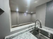 2 bed room 2 washroom basement unit - Photo 3