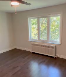 RENOVATED 2- bedroom apartment, 900 SQ FT, RIVERSIDE DR, SWANSEA - Photo 5