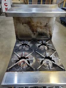 CookRite by Atosa AGR-4B 24' 4 Burner Heavy Duty Gas Range Oven - Photo 3