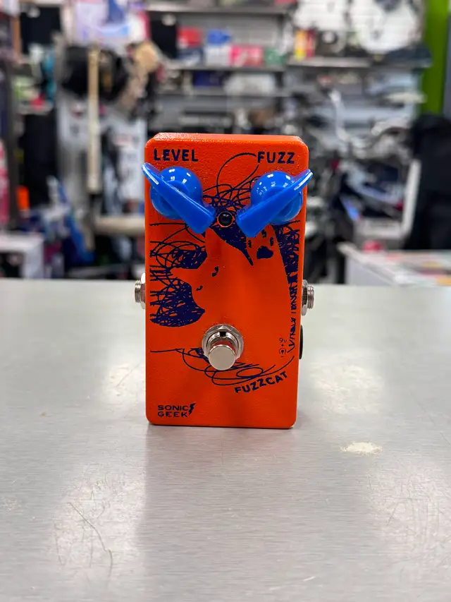 Sonic Geek FuzzCat Guitar Fuzz Pedal