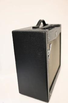 Fender Guitar Amp Model Mustang II V2 Used in working Condition - Photo 6
