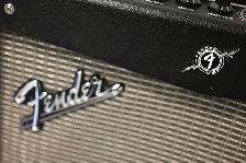 Fender Guitar Amp Model Mustang II V2 Used in working Condition - Photo 10