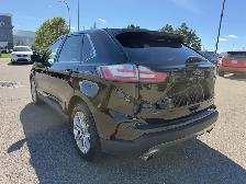 2022 Ford Edge Titanium 2.0L Ecoboost AWD - Photo 15