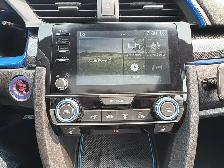 2017 Honda Civic Hatchback Sport BACKUP CAMERA SUNROOF HEATED SE - Photo 17
