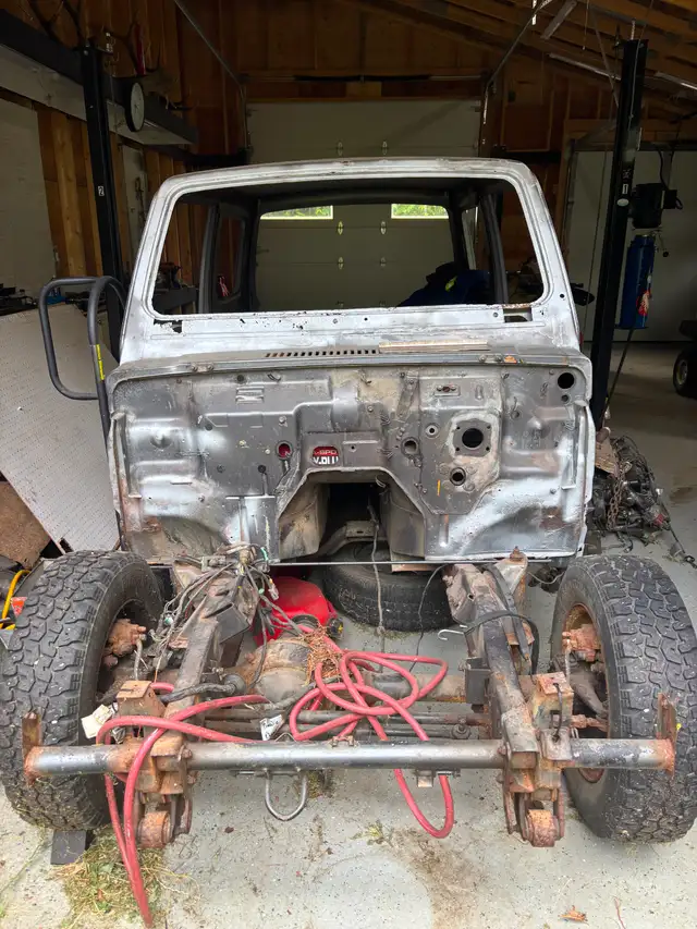 1987 Suzuki Samurai Tin Top Project