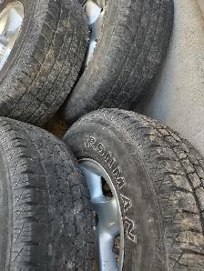 265-75R16x4 Mags Dodge RAM 2001. Bolt Pattern 5x139.7 - Photo 3