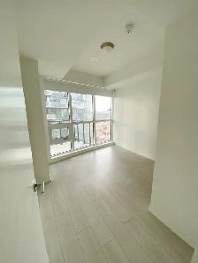 2 bed 1 bath Liberty Village unfurnished unit available Oct 1 - Photo 6