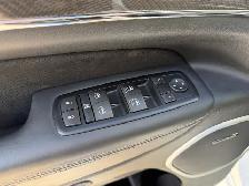 2015 Jeep Grand Cherokee SRT 6.4 V8 Hemi - Photo 23