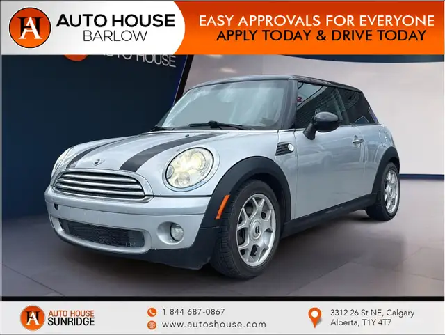 2009 MINI Cooper Hatchback HEATED SEATS PANO ROOF PUSH BUTTON ST