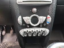 2009 MINI Cooper Hatchback HEATED SEATS PANO ROOF PUSH BUTTON ST - Photo 17