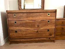 dresser - Photo 2