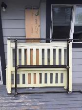 QUEEN SIZE SOLID WOOD HEADBOARD/FOOTBOARD/FRAME - Photo 5