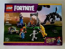 Lego Fortnite Peely and Sparkplug's Camp (32060482)