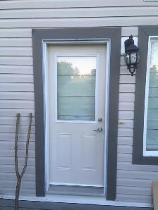 Profe$ional Outside Door In$tallation $ervices.Professional